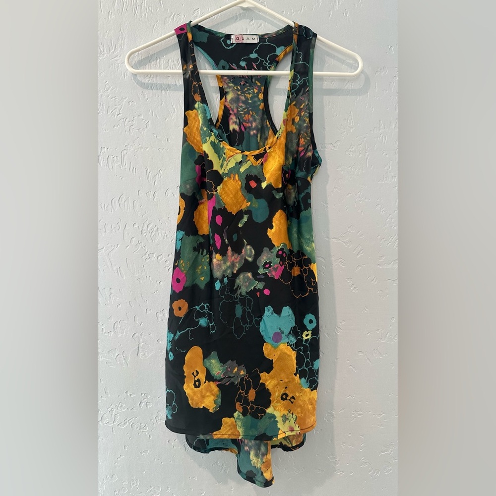 Golden Color Pop Top with Scoop Neck